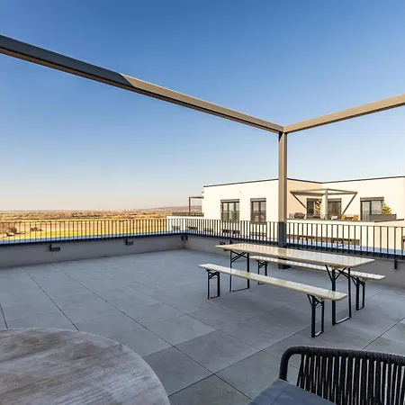 Panorama Bory Penthouse Apartment