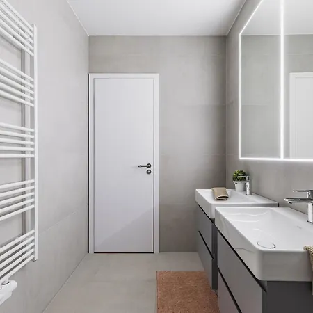 Апартаменти Panorama Bory Penthouse Братислава