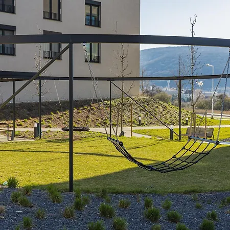 Апартаменты Panorama Bory Penthouse