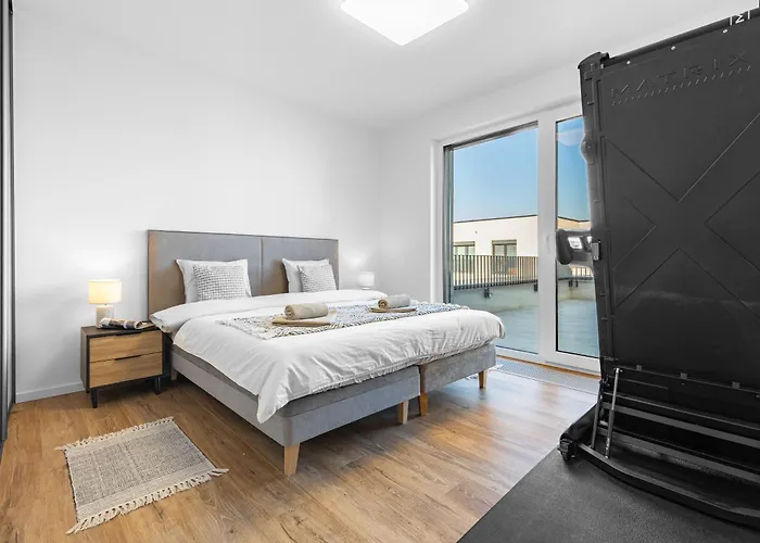 Апартаменты Panorama Bory Penthouse *